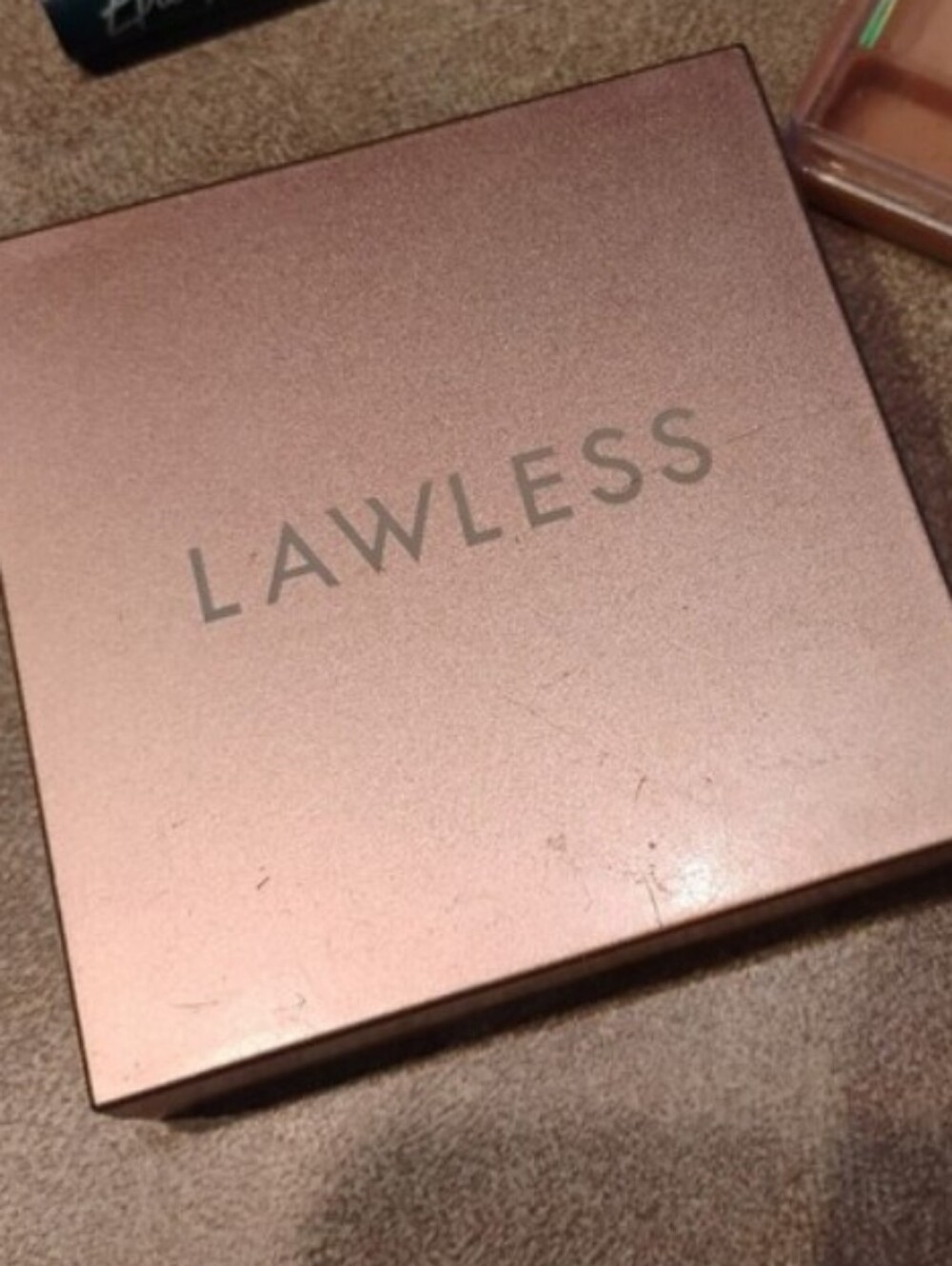 LAWLESS SOFT BLUR BLUSH